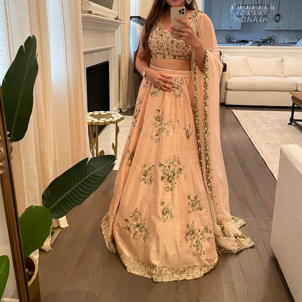 Astha Narang Lehenga